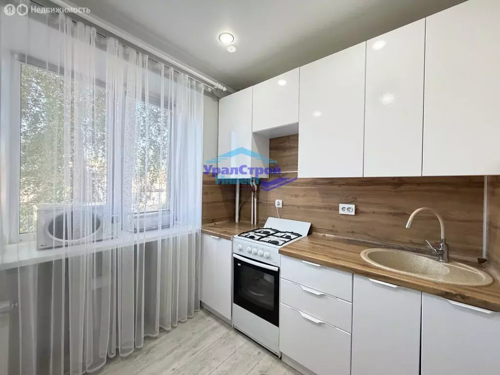 2-комнатная квартира: Октябрьский, улица Садовое Кольцо, 49 (45.5 м) - Фото 1
