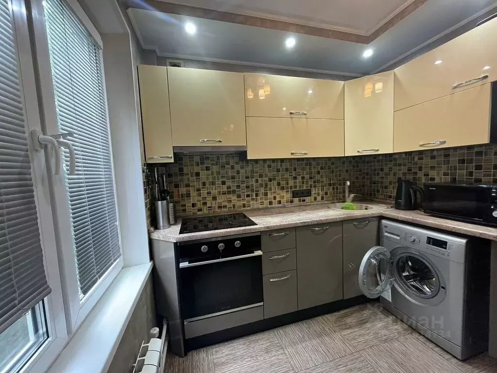 3-к кв. Москва Днепропетровская ул., 37К2 (55.0 м) - Фото 0
