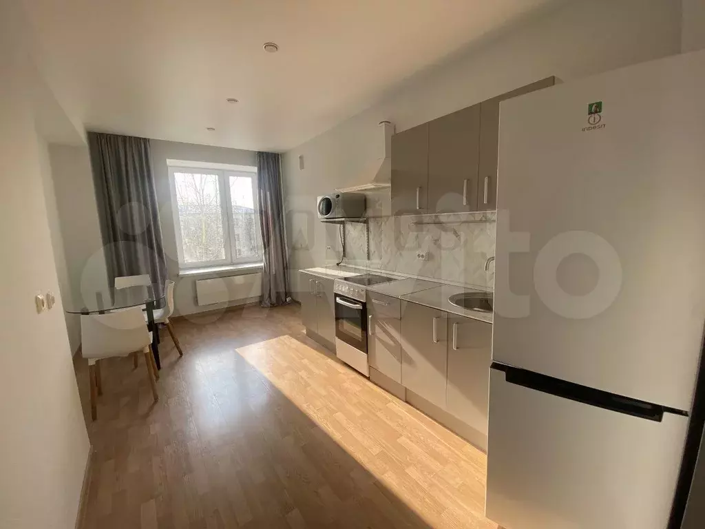 1-к. квартира, 50 м, 4/10 эт. - Фото 0