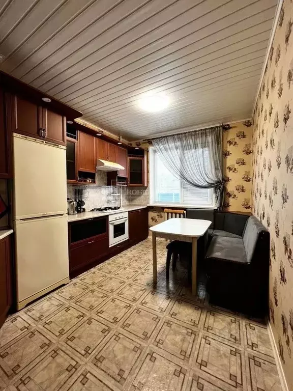 3-к кв. Владимирская область, Ковров Еловая ул., 94 (64.0 м) - Фото 1