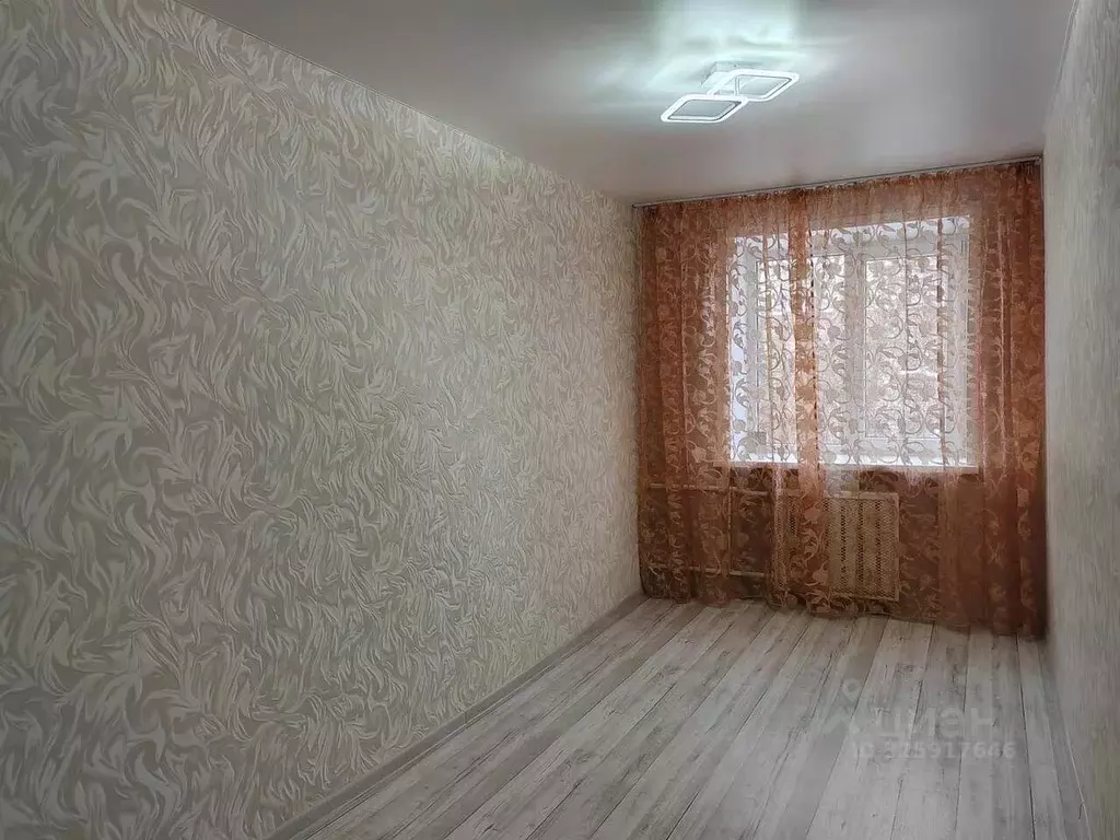 Комната Чувашия, Новочебоксарск Коммунистическая ул., 18 (12.3 м) - Фото 1