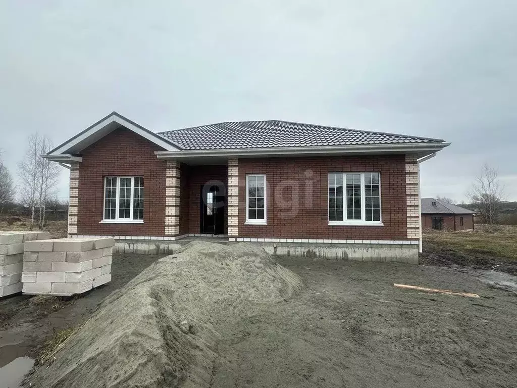 Дом в Брянская область, Брянск ул. Тенишевой (120 м) - Фото 0
