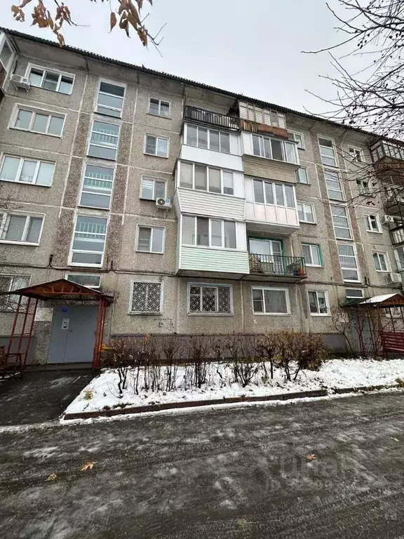 3-к кв. Омская область, Омск ул. Рождественского, 11 (63.5 м) - Фото 2