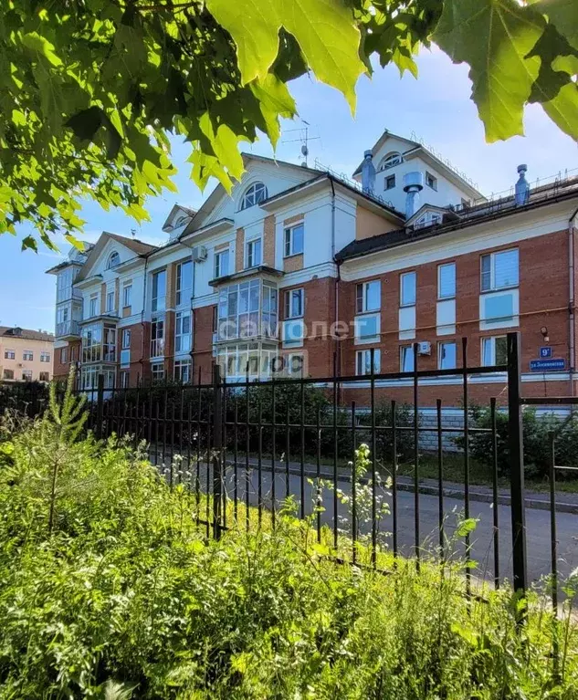5-к кв. Вологодская область, Вологда Зосимовская ул., 9А (151.4 м) - Фото 0