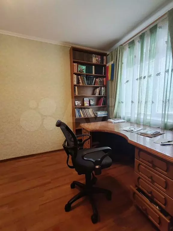 3-к. квартира, 56 м, 2/4 эт. - Фото 0