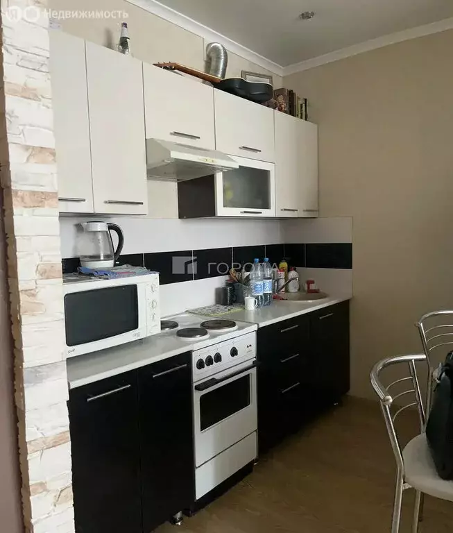 2-комнатная квартира: Барнаул, улица Гущина, 150/24 (48 м) - Фото 1