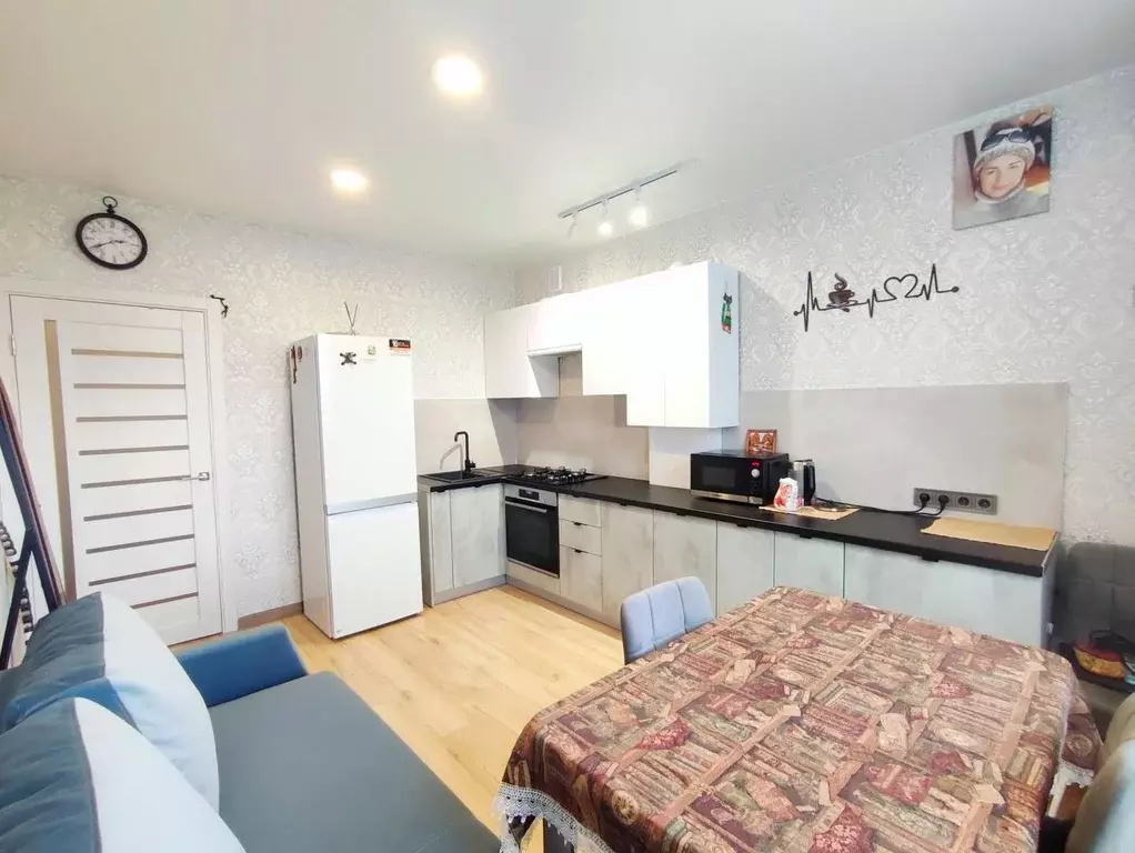 1-к кв. Калининградская область, Гурьевский муниципальный округ, пос. ... - Фото 2