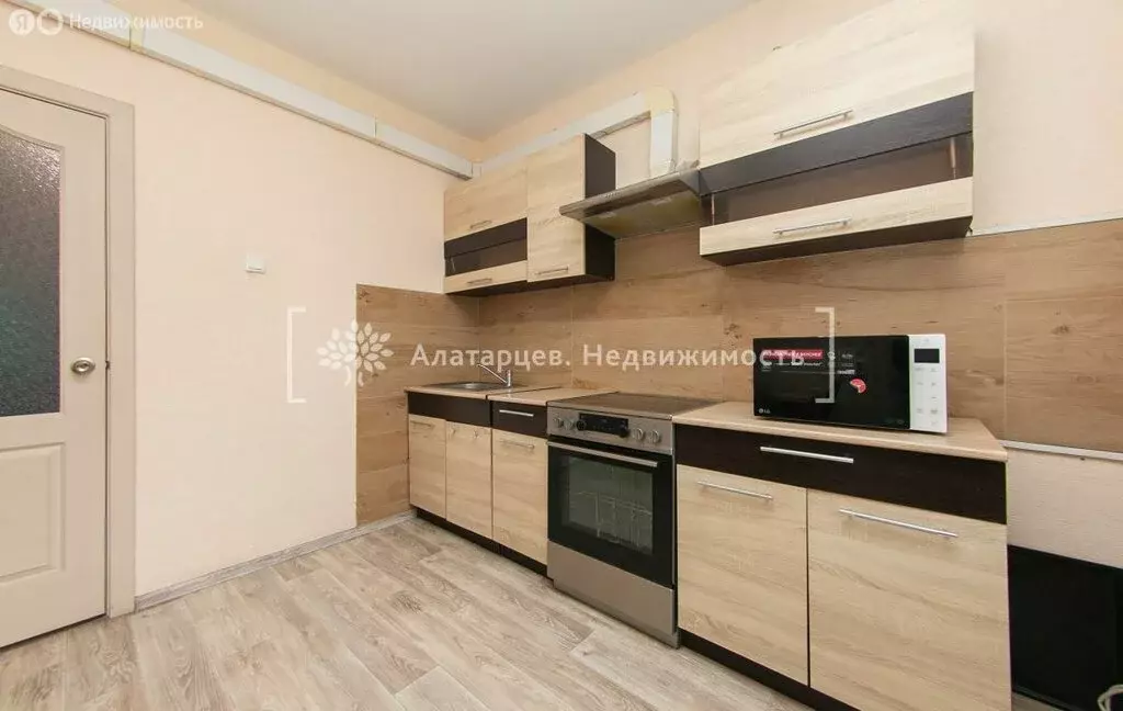 2-комнатная квартира: Томск, Береговая улица, 17 (52.6 м) - Фото 2