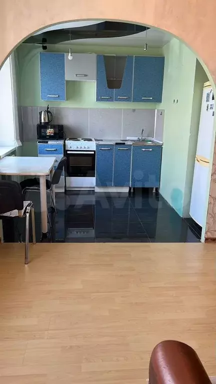 4-к. квартира, 44 м, 1/4 эт. - Фото 0