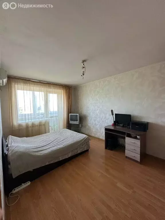 1-комнатная квартира: Ростов-на-Дону, улица Максима Горького, 291 ... - Фото 0