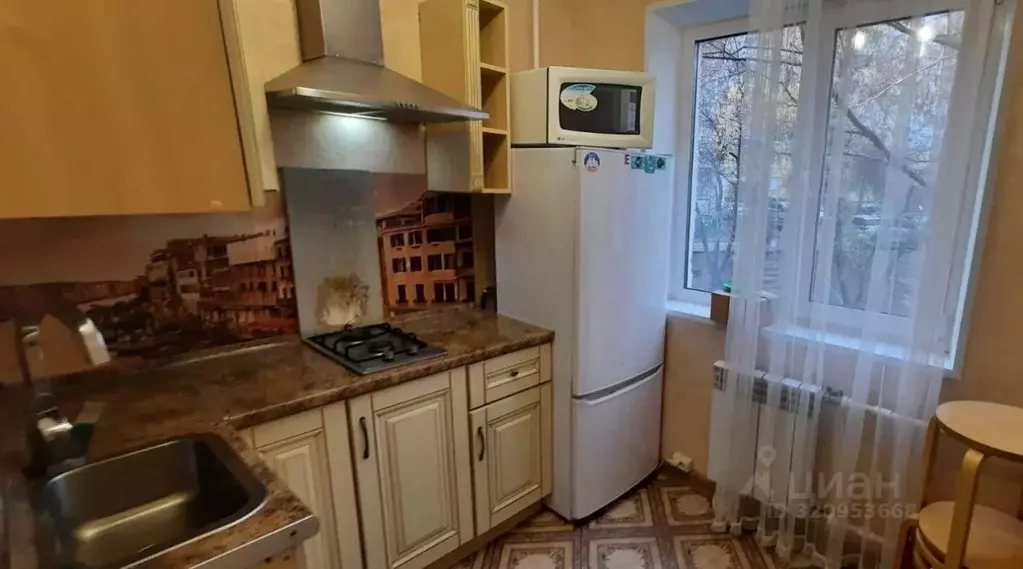 3-к кв. Башкортостан, Уфа Айская ул., 64/4 (58.0 м) - Фото 0