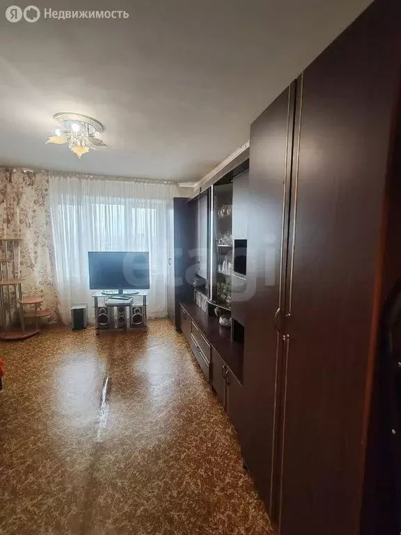 3-комнатная квартира: Старый Оскол, микрорайон Жукова, 19 (64 м) - Фото 1