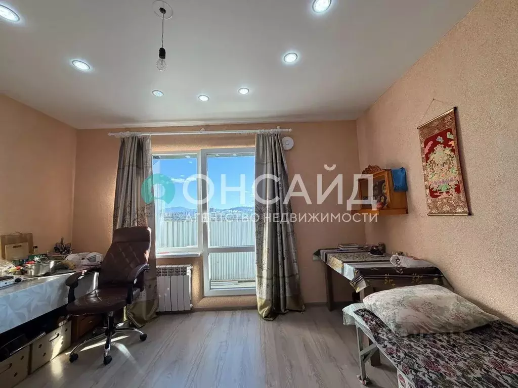 1-к кв. Бурятия, Улан-Удэ ул. Максима Концова, 1к2 (36.4 м) - Фото 1