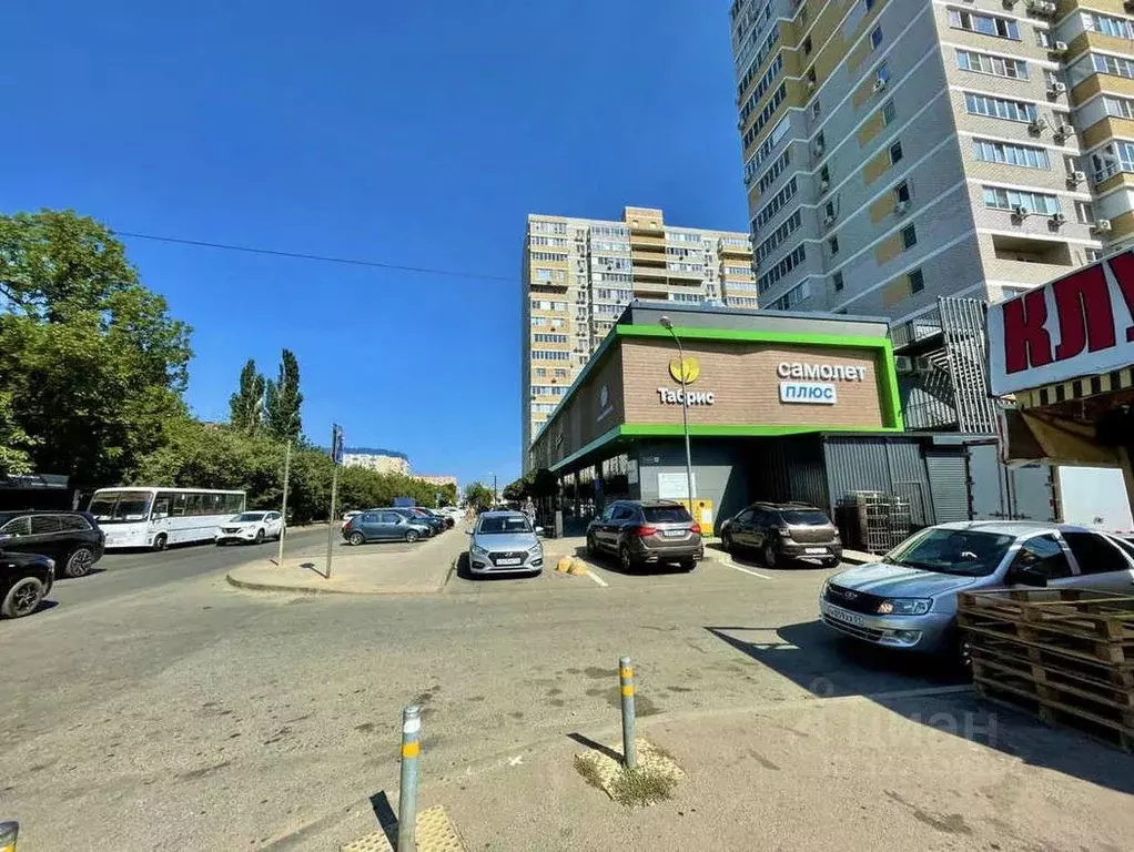 Торговая площадь в Краснодарский край, Краснодар Кореновская ул., 2к3 ... - Фото 1