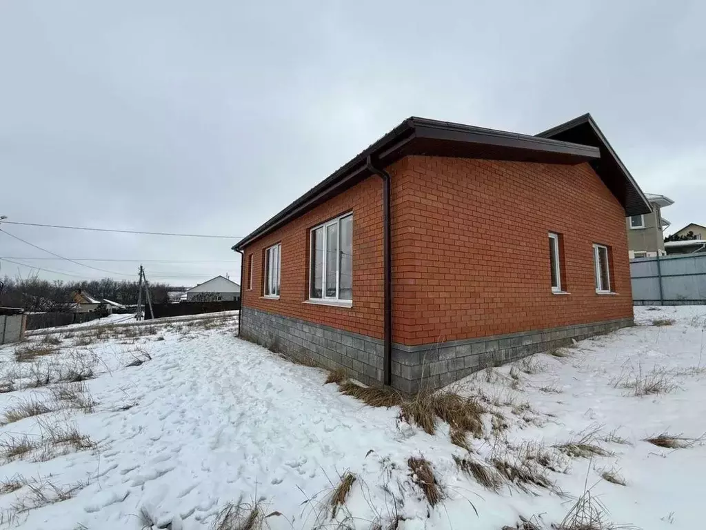 Дом в Белгородская область, Белгород ул. Пригородная, 32 (100 м) - Фото 2