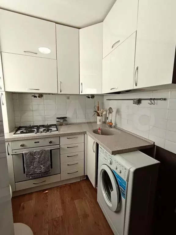 3-к. квартира, 49,6 м, 4/5 эт. - Фото 0