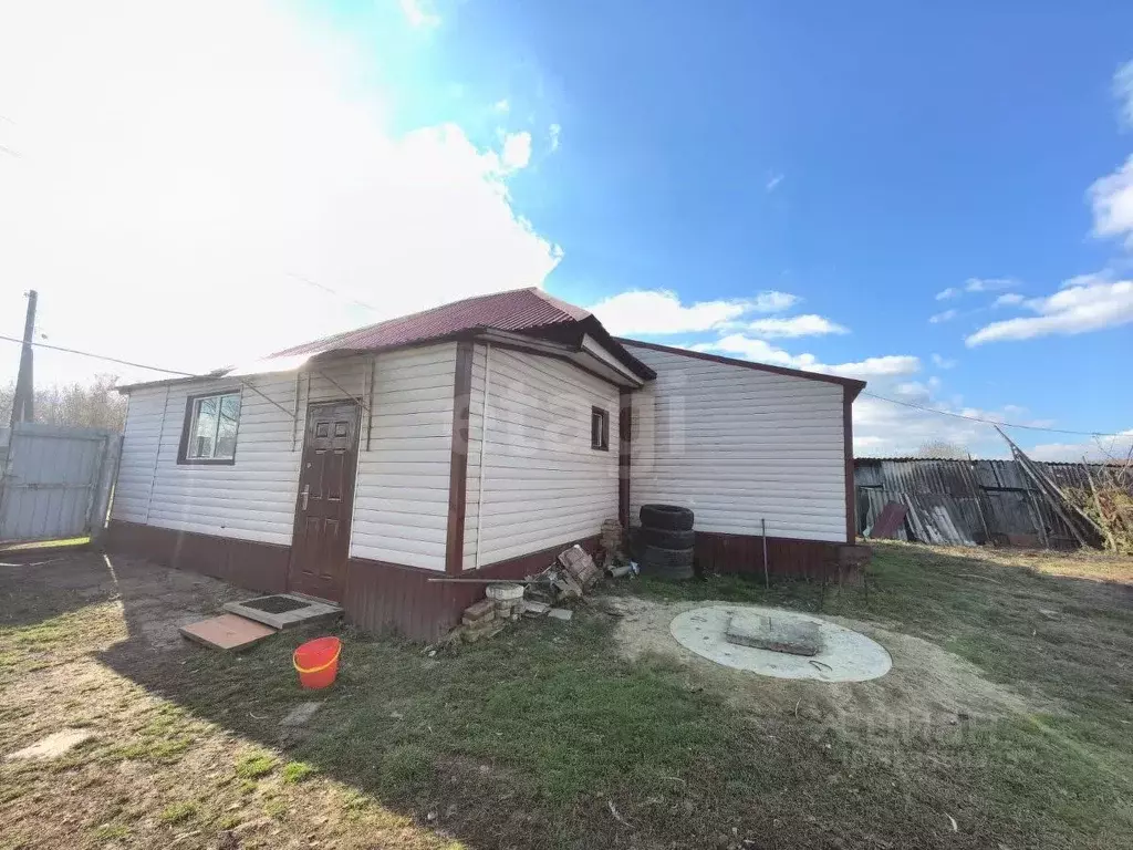 Дом в Алтайский край, Бийский район, с. Енисейское ул. Братьев ... - Фото 2