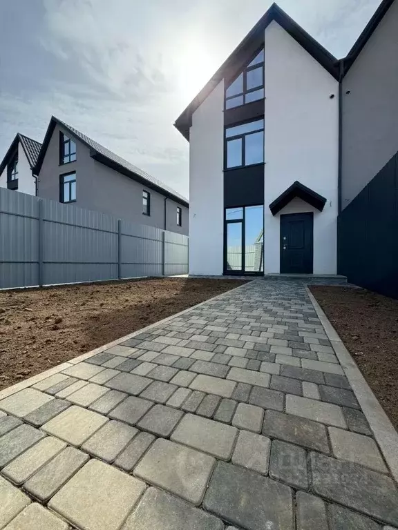 Дом в Крым, Евпатория городской округ, Заозерное пгт ул. Могилевская, ... - Фото 2