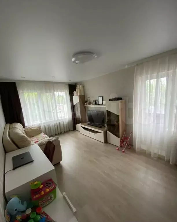2-к. квартира, 54 м, 3/9 эт. - Фото 1