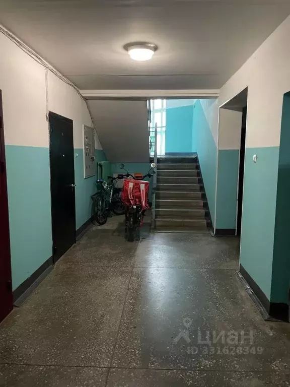 1-к кв. Кировская область, Киров ул. Ленина, 134к1 (33.0 м) - Фото 2
