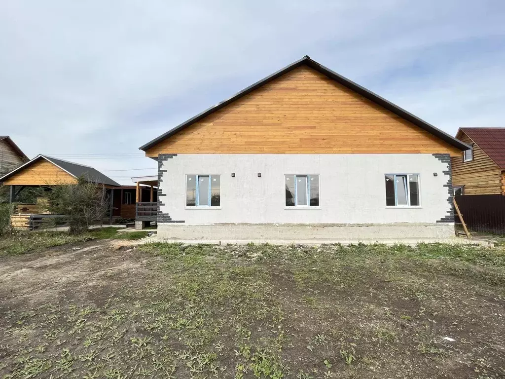 Дом в Иркутская область, Иркутский муниципальный округ, с. Хомутово ... - Фото 1