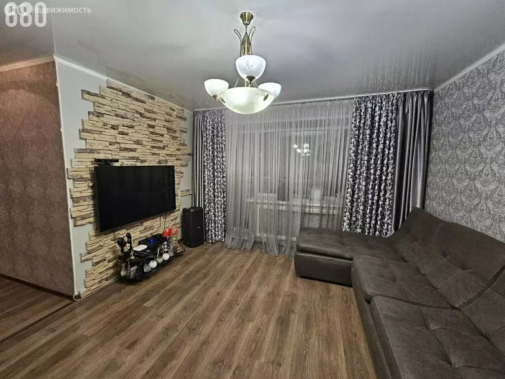 3-комнатная квартира: Республика Хакасия, рабочий посёлок Усть-Абакан, ... - Фото 1