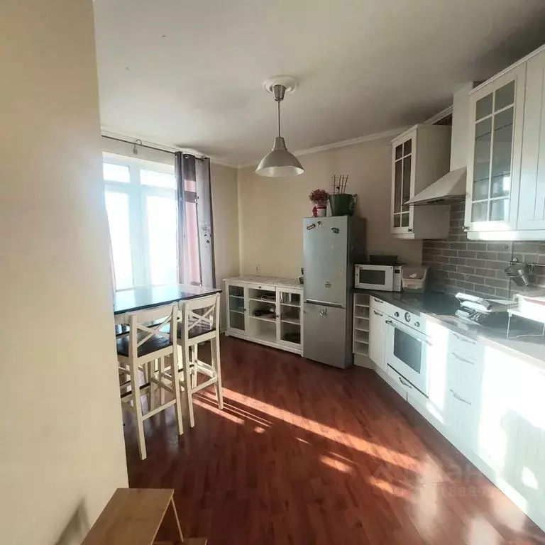 1-к кв. Свердловская область, Екатеринбург ул. Татищева, 49 (47.0 м) - Фото 1