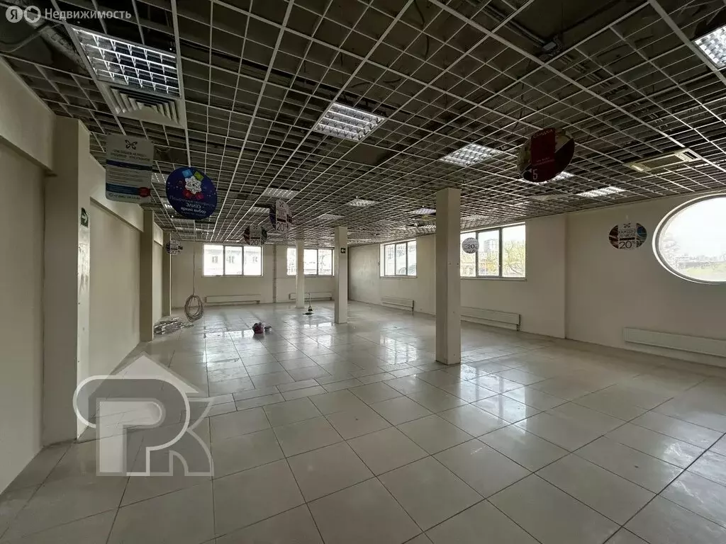 Помещение свободного назначения (273 м) - Фото 1