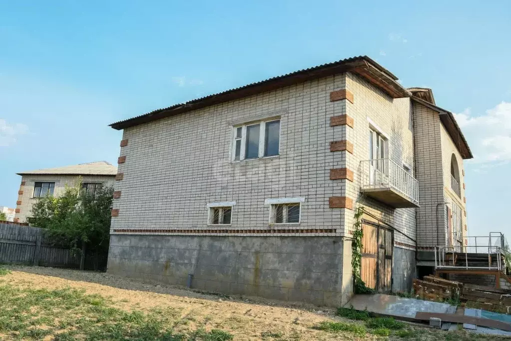 Дом в Забайкальский край, Чита Кольцевой мкр,  (290 м) - Фото 2