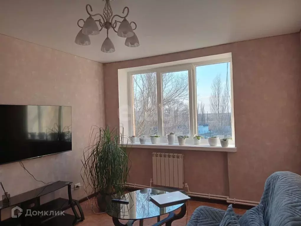 Продаётся 3-к квартира, 62.4 м - Фото 1
