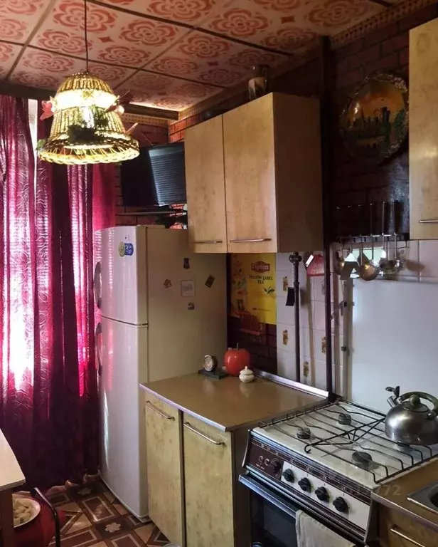 2-к кв. Волгоградская область, Волжский ул. Александрова, 41 (50.3 м) - Фото 1