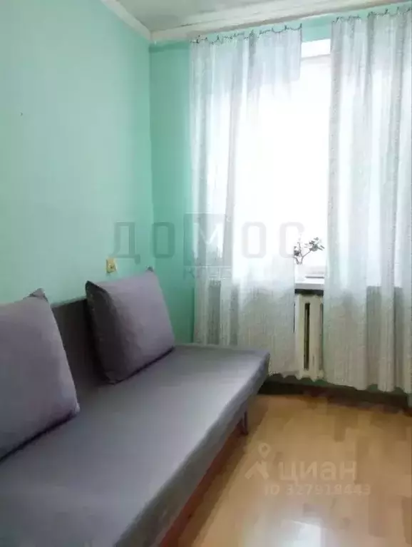 Комната Свердловская область, Екатеринбург ул. Металлургов, 4 (9.6 м) - Фото 1