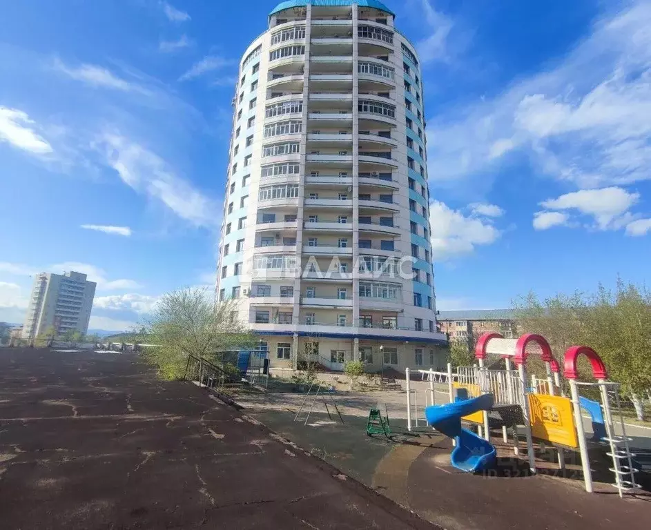 2-к кв. Бурятия, Улан-Удэ бул. Карла Маркса, 25А (59.7 м) - Фото 0