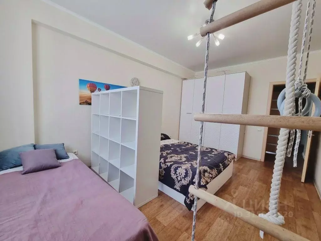2-к кв. Татарстан, Казань ул. Хусаина Мавлютова, 42 (60.0 м) - Фото 1
