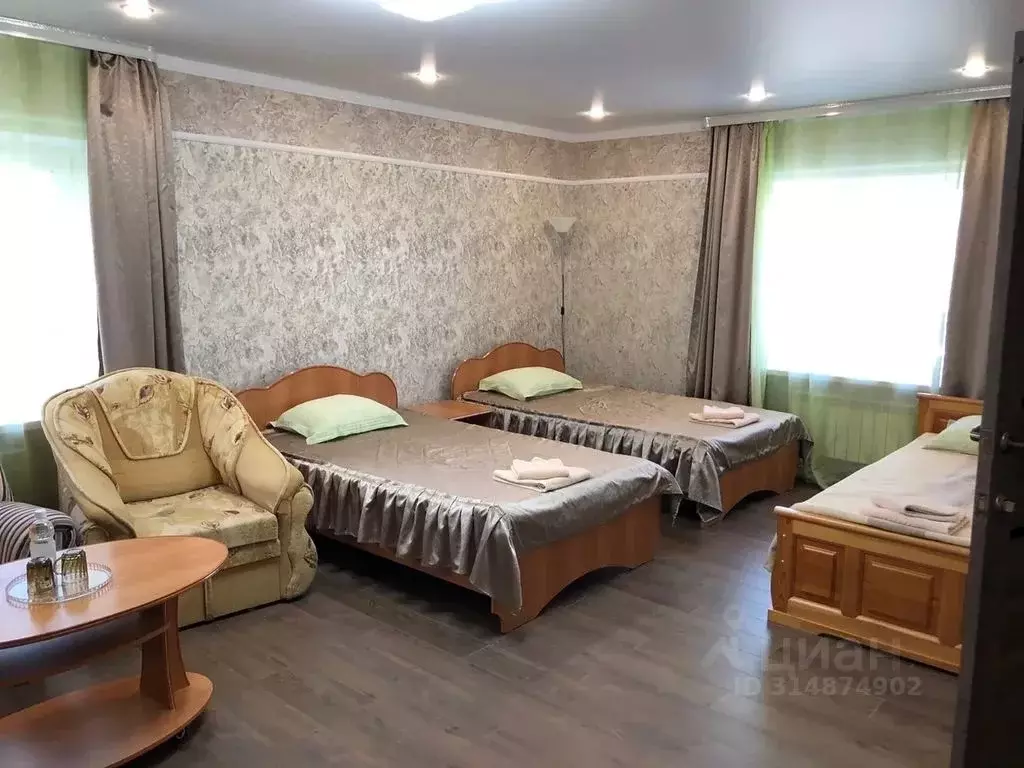 Комната Тюменская область, Тобольск Большая Сибирская ул., 40 - Фото 0