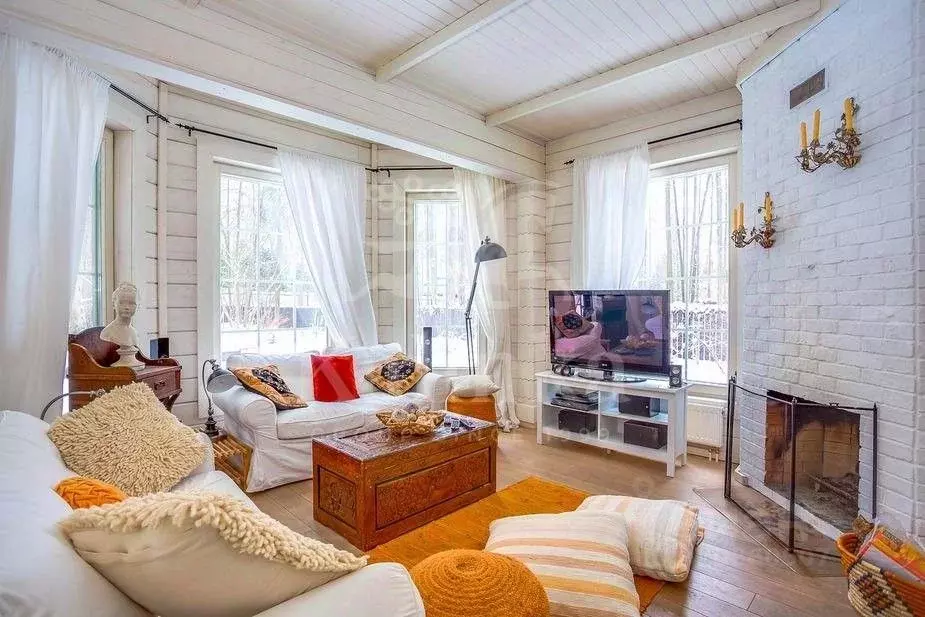 Дом в Московская область, Одинцовский городской округ, д. Жуковка  ... - Фото 2