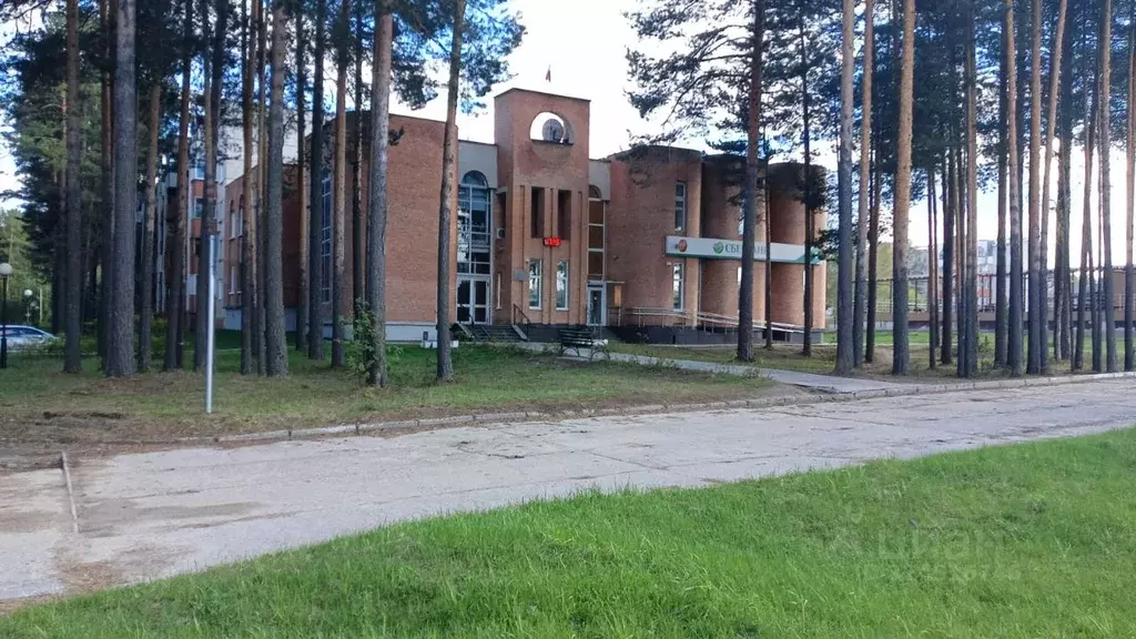 Помещение свободного назначения в Томская область, Кедровый 1-й мкр, ... - Фото 1