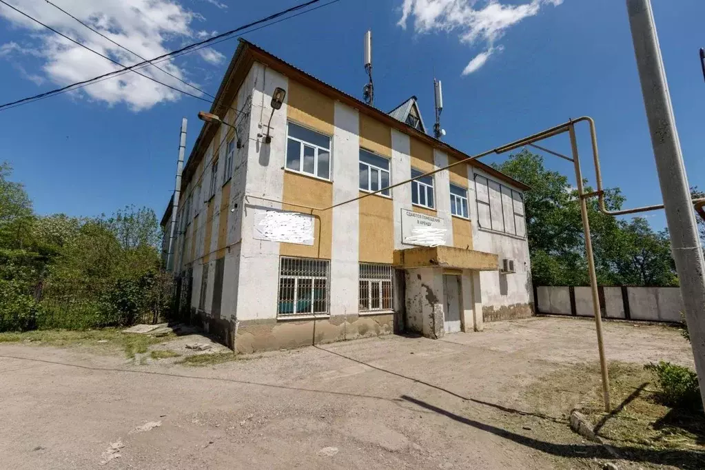 Помещение свободного назначения в Ставропольский край, пос. Иноземцево ... - Фото 1