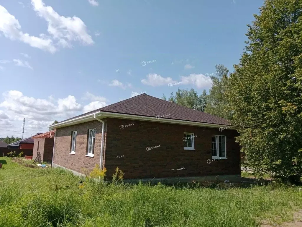 Дом в Тульская область, Тула городской округ, пос. Рассвет  (100 м) - Фото 1