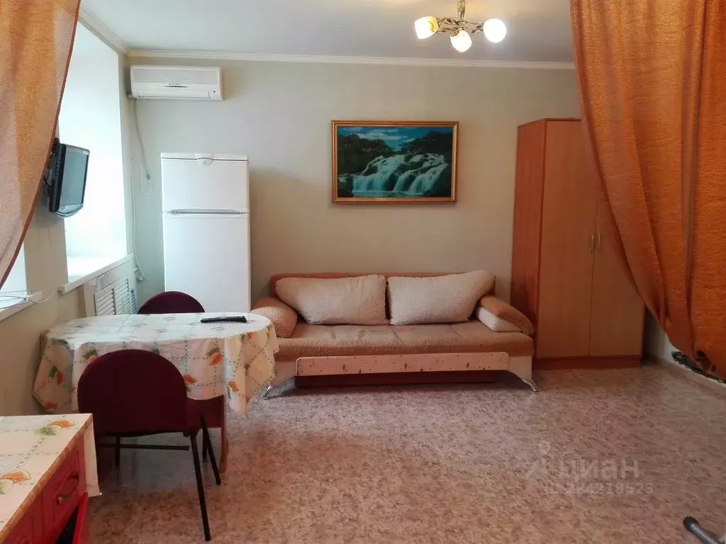 Студия Оренбургская область, Оренбург ул. Володарского, 6 (21.0 м) - Фото 0