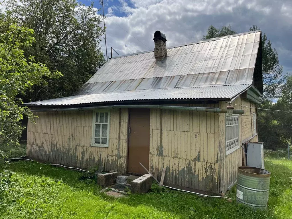 Дом в Калужская область, Медынский муниципальный округ, Варваровка ... - Фото 1