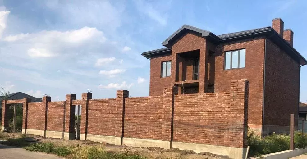 Дом в Ростовская область, Аксай проезд Давыда Ригерта, 6 (323 м) - Фото 0