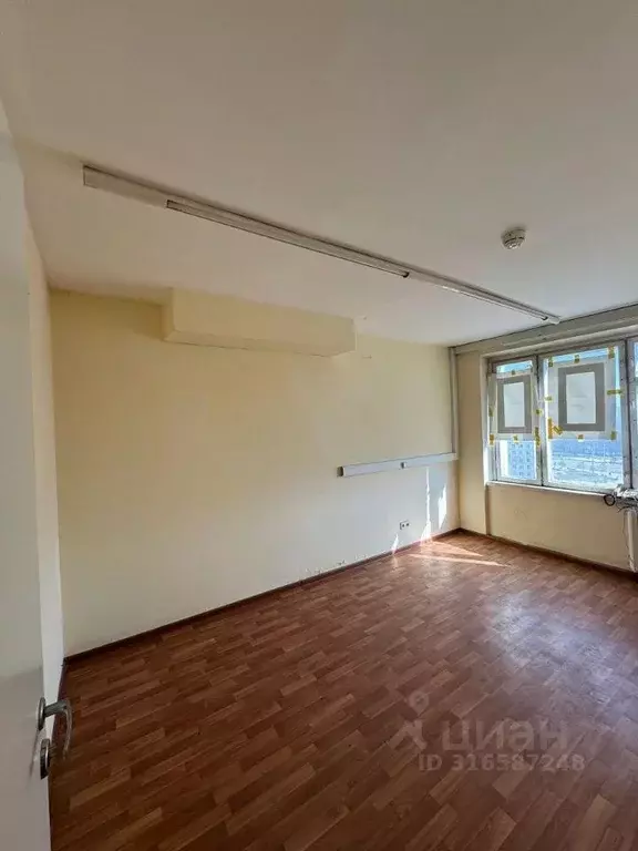 Офис в Москва ул. Каховка, 31К2 (175 м) - Фото 1
