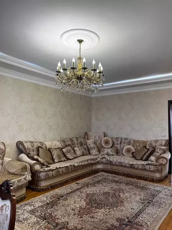 Дом в Дагестан, Каспийск ул. Калинина, 4Д (270 м) - Фото 1