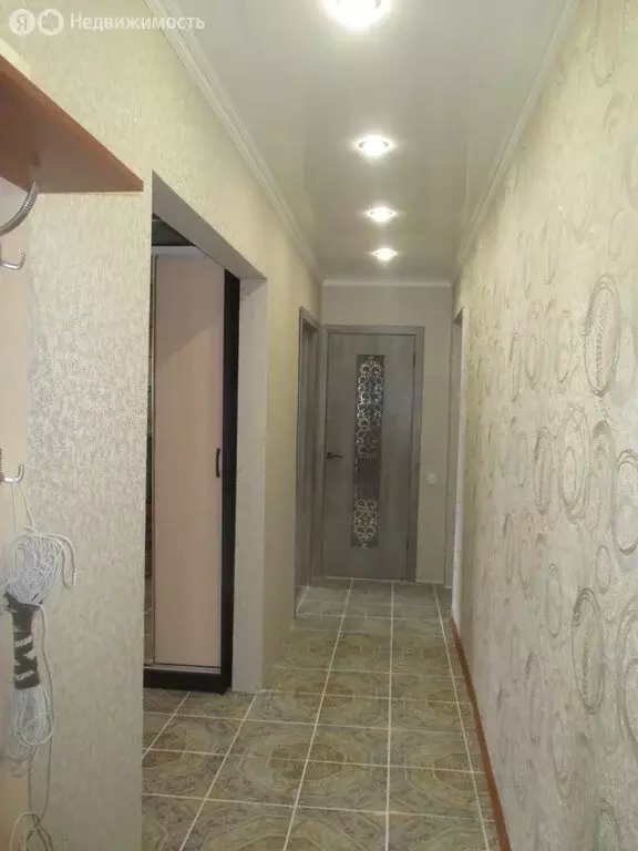 3-комнатная квартира: Советский район, рабочий посёлок Степное, улица ... - Фото 1