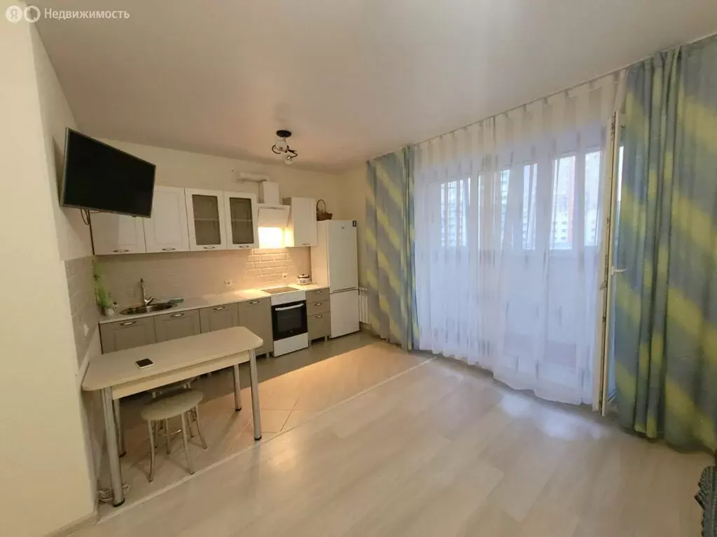 1-комнатная квартира: Брянск, улица Горбатова, 22 (26.6 м) - Фото 0