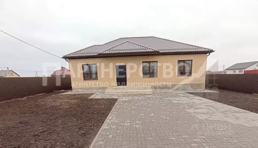 Дом в Краснодарский край, Северский район, Ильское городское ... - Фото 1