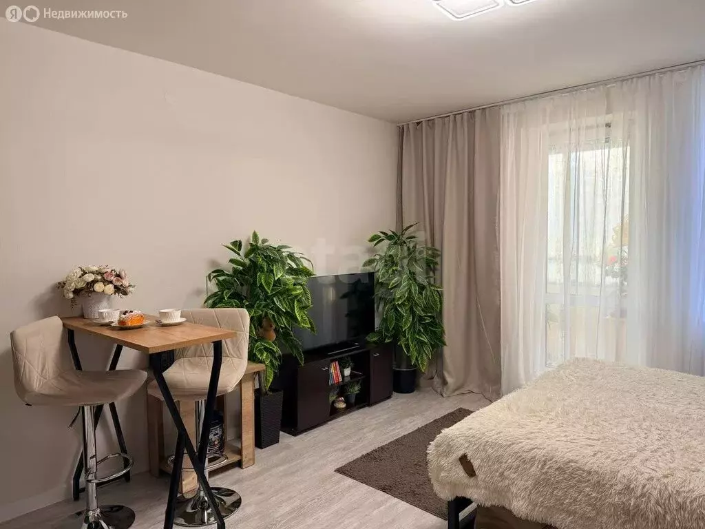 Квартира-студия: Виллозское городское поселение, посёлок Новогорелово, ... - Фото 1