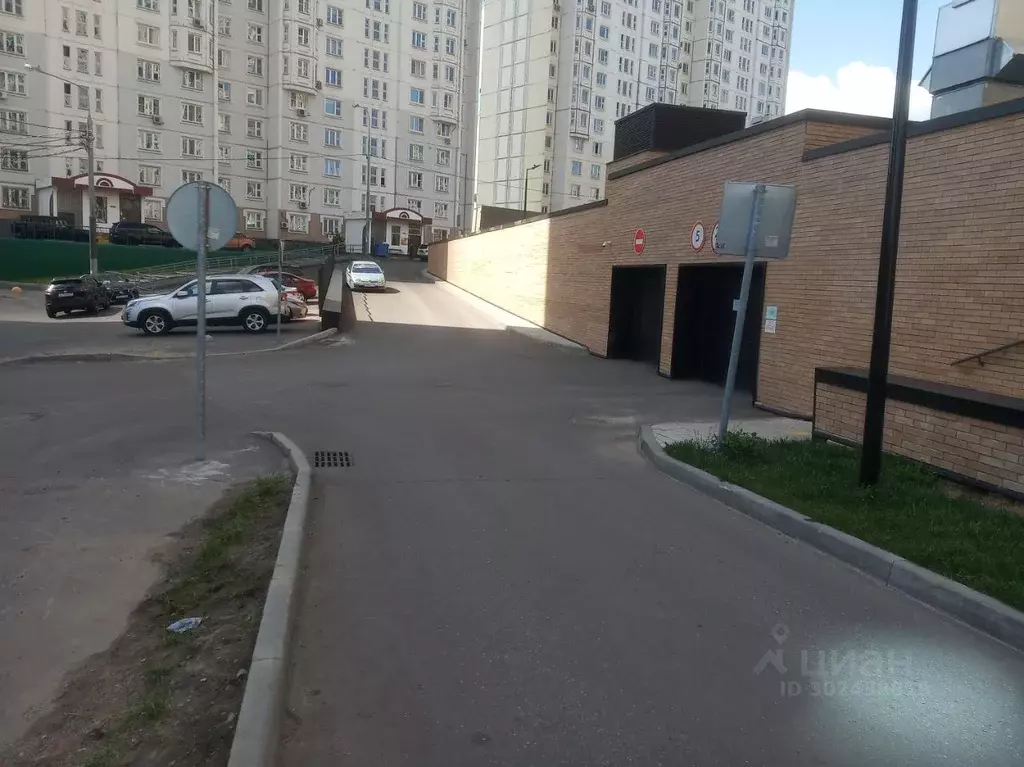 Гараж в Москва Совхозная ул., 10Б (14 м) - Фото 1