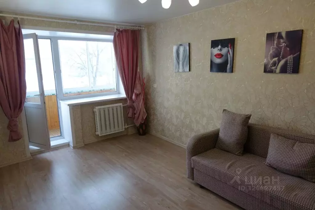 1-к кв. Свердловская область, Екатеринбург ул. Солнечная, 31 (29.8 м) - Фото 2